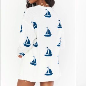 Show Me Your MuMu Go To Sweater